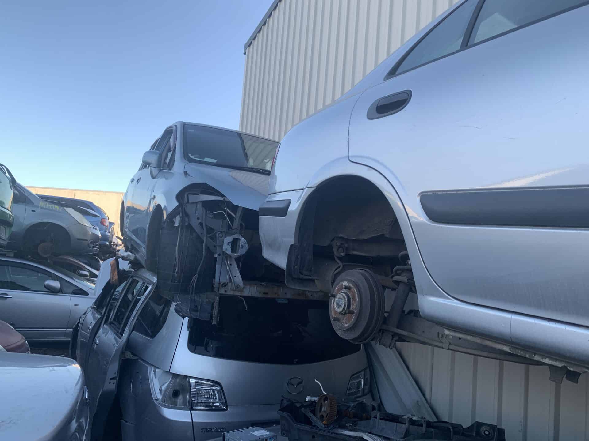 car wreckers putaruru