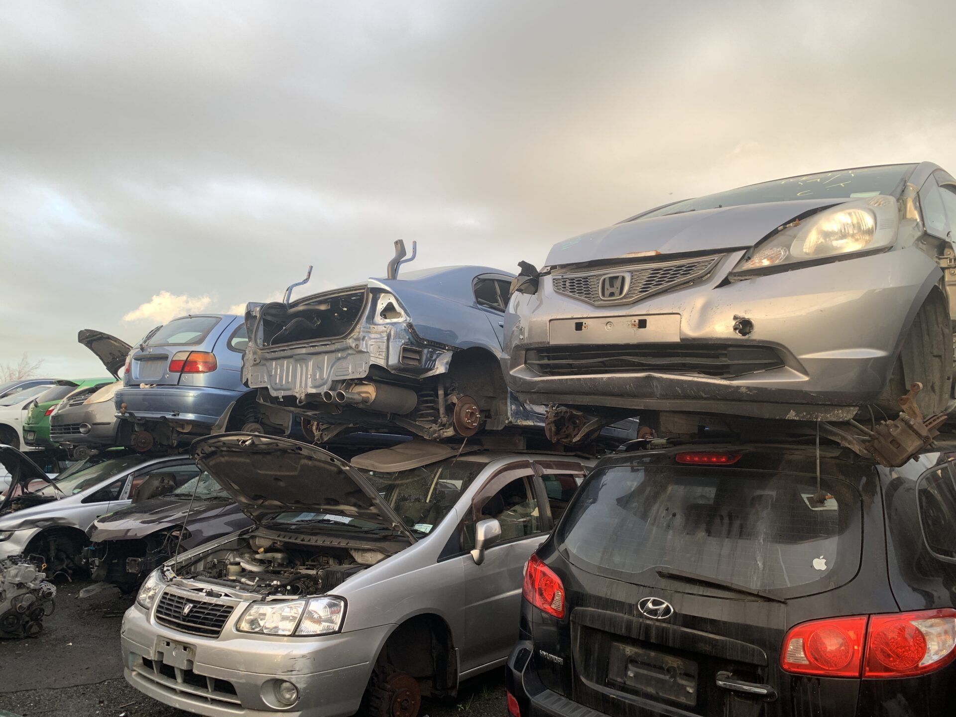 car wreckers new lynn